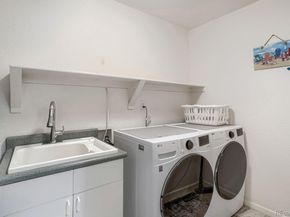 Undisclosed Address #4009349, Aurora CO 80015