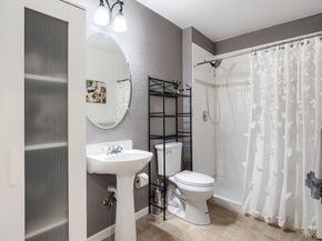 Undisclosed Address #4009349, Aurora CO 80015