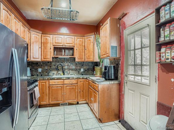 2516 N Marion Street, Denver CO 80205