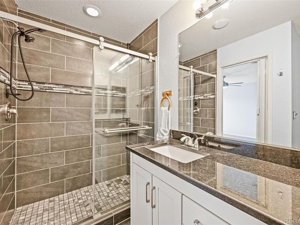 19524 Montview Drive, Aurora CO 80011