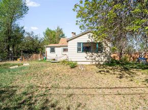 994 Welch Street, Lakewood CO 80401