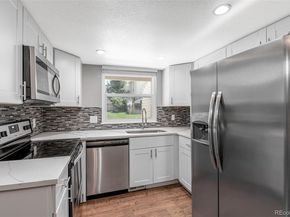 972 S Pitkin Court, Aurora CO 80017