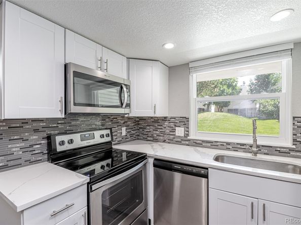 972 S Pitkin Court, Aurora CO 80017