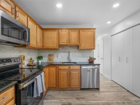 1811 S Quebec Way 12, Denver CO 80231