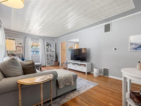 Undisclosed Address #1828190, Denver CO 80219