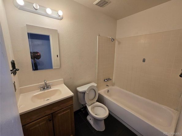 15071 E 53rd Avenue, Denver CO 80239