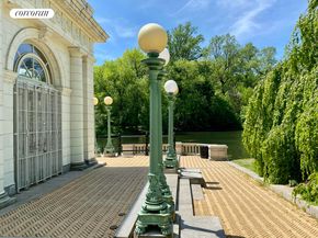 651 De Graw Street, Brooklyn NY 11217