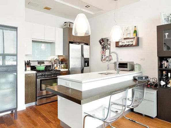 2-17 51st Avenue 311, Queens NY 11101