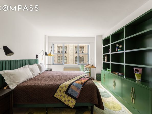 150 East 69th Street 5C, New York NY 10021