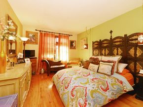 139-12 84th Drive 2F, Queens NY 11435