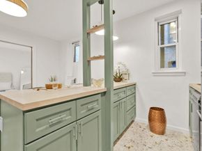 30 Monroe Place 1D, Brooklyn NY 11201