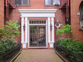 35-30 73rd Street 6A, Queens NY 11372