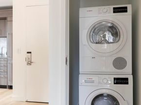 234 East 46th Street 602, New York NY 10017