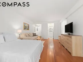 225 East 46th Street 8J, New York NY 10017