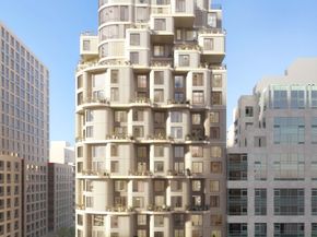 24-01 Queens Plaza N 2066, Queens NY 11101
