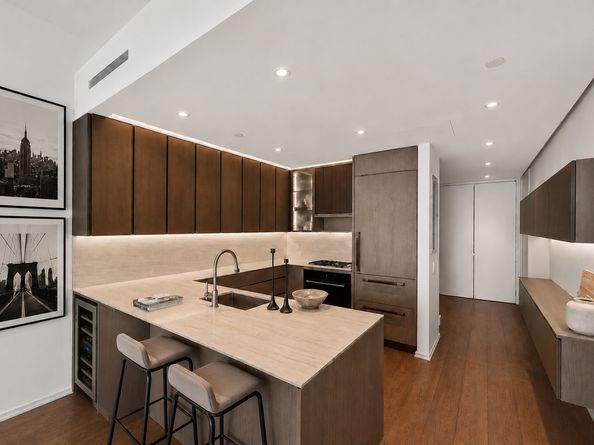 199 Chrystie Street 3S, New York NY 10002