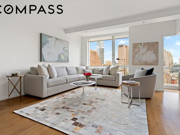 200 Chambers Street 21E, New York NY 10007