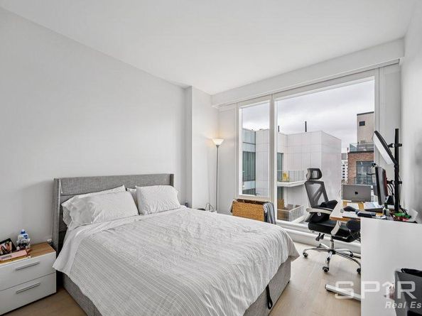 37-34 33rd Street 7E, Queens NY 11101