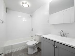 321 East 48th Street 6J, New York NY 10017