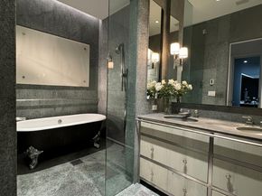 15 Union Square W 16, New York NY 10003
