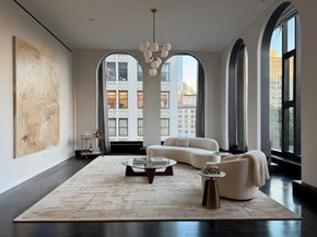 15 Union Square W 16, New York NY 10003