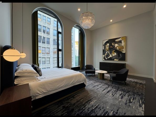 15 Union Square W 16, New York NY 10003