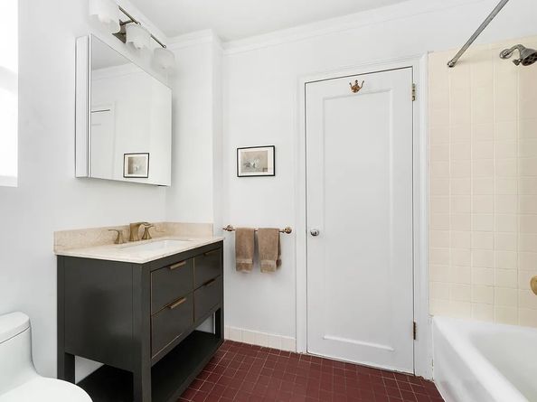277 West End Avenue 12MA, New York NY 10023