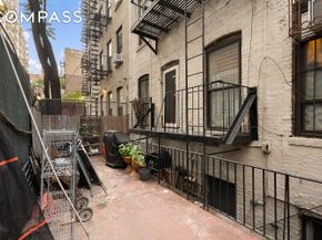 185 East 2nd Street D, New York NY 10009