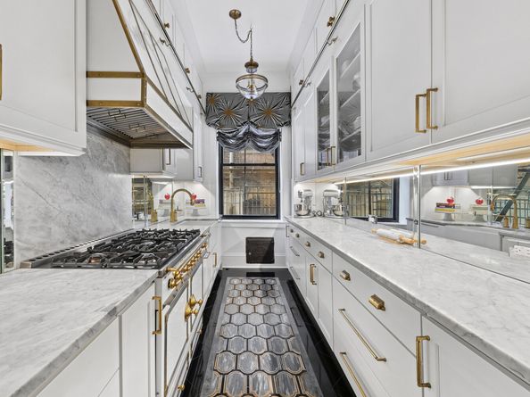 490 West End Avenue 1D, New York NY 10024