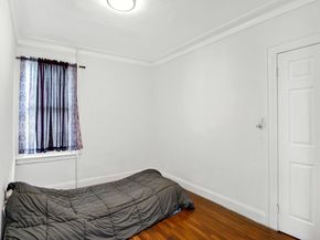 95-07 Cresskill Place, Queens NY 11435