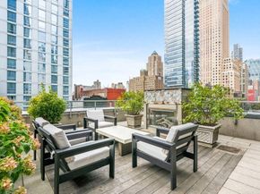 247 West 46th Street 4202, New York NY 10036