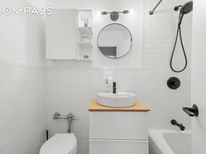 651 Vanderbilt Street R2, Brooklyn NY 11218