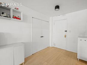 651 Vanderbilt Street R2, Brooklyn NY 11218