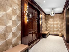 220 Central Park S 62, New York NY 10019