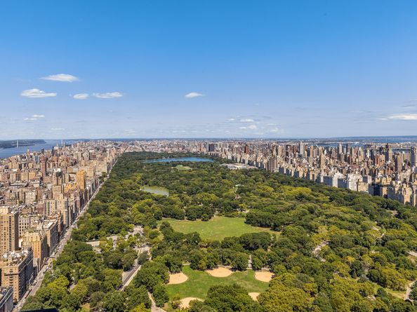 220 Central Park S 62, New York NY 10019