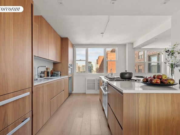 61 Jane Street 18AB, New York NY 10014
