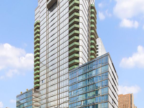 10 West End Avenue 4B, New York NY 10023