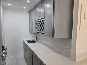 310 East 46th Street 18JJ, New York NY 10017