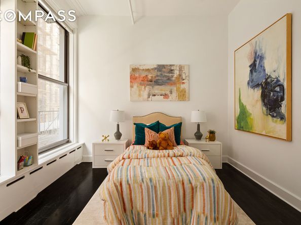142 5th Avenue 2, New York NY 10011