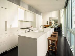 524 West 19th Street PH, New York NY 10011