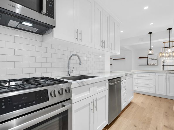 25 Sutton Place S 14A, New York NY 10022