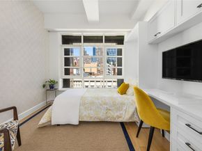 318 West 52nd Street PHA, New York NY 10019