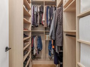 318 West 52nd Street PHA, New York NY 10019
