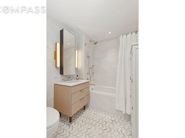 181 18th Street 301, Brooklyn NY 11215