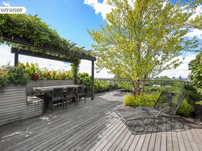 19 Fiske Place C1, Brooklyn NY 11215