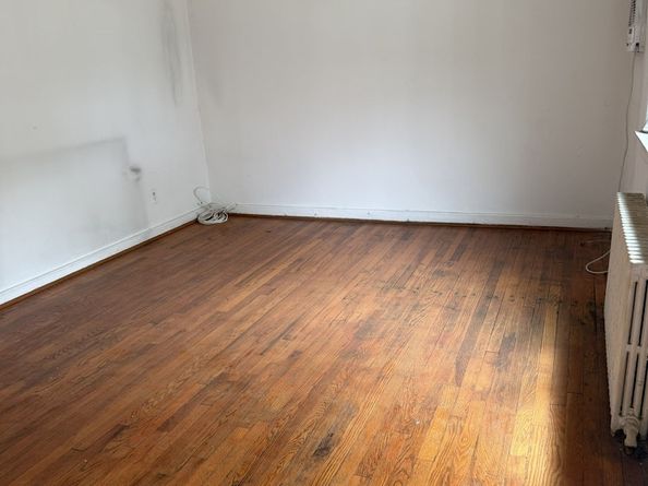 76-33A Commonwealth Boulevard A, Queens NY 11426