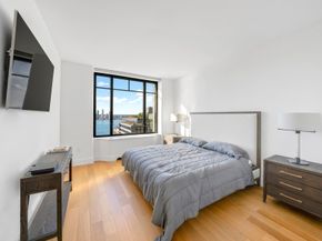 110 Charlton Street 22A, New York NY 10014