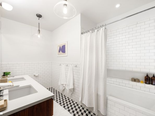 1 Main Street 5H, Brooklyn NY 11201