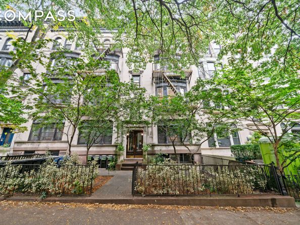 396 3rd Street 8, Brooklyn NY 11215