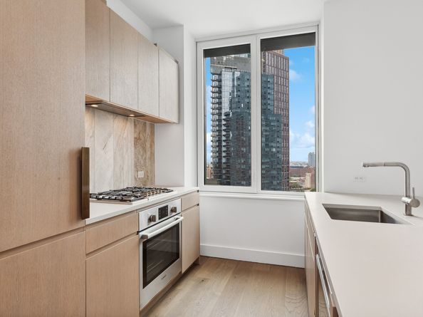 10 Nevins Street 26C, Brooklyn NY 11217